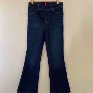 Spanx flare leg pull on jeans size medium